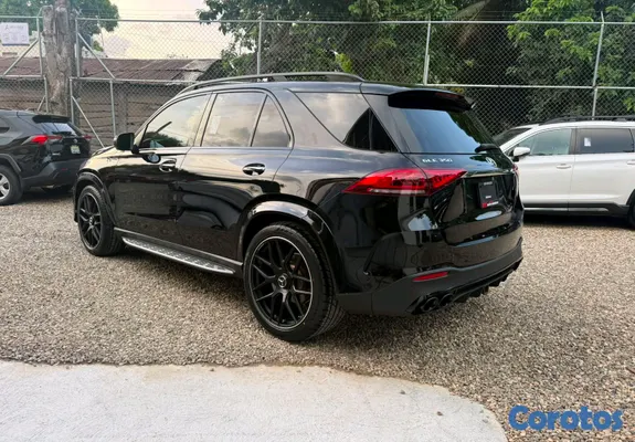 jeepetas y camionetas - Mercedes benz gle 350 2020 amg clean carfax  3