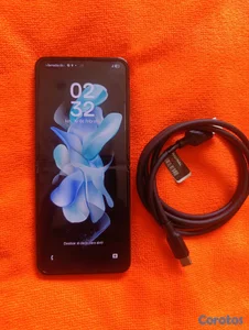 Samsung galaxy flip 4 de 512gb desbloqueado incluye accesorios 