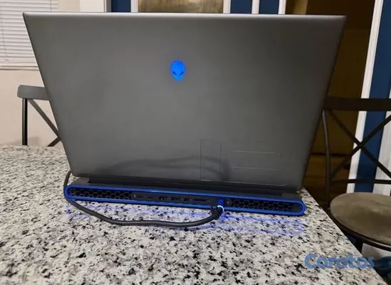 computadoras y laptops - Alienware m18 R2 Laptop | i9-14900HX • RTX 4080 • 32GB RAM | Estado Impecable  4