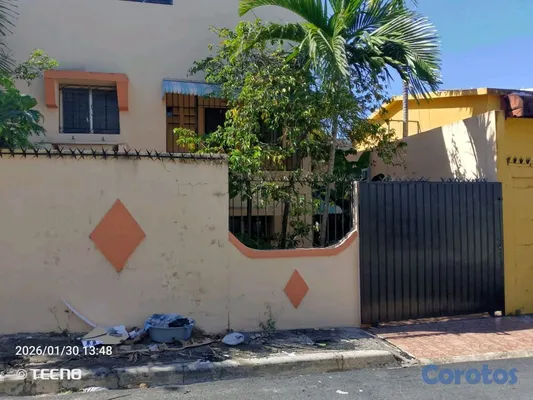casas - 🏡 Casa en venta de 3 niveles, 240 m2 - RD$14,000,000  7
