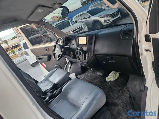 jeepetas y camionetas - Toyota townace nítida  8
