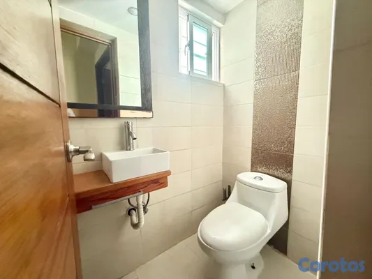 apartamentos - vendo en el millón del lado de la privada piso 4 tres habitaciones 2.5 baños do 5