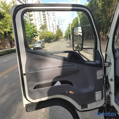camiones y vehiculos pesados - MITSUBISHI FUSO 2015.. 3