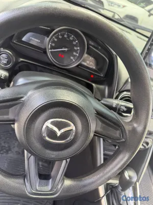 carros - MAZDA DEMIO 2018 9