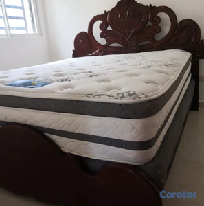 Juego de Habitación en Caoba (Queen) + Colchón 