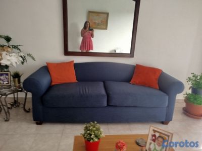 seller-logo