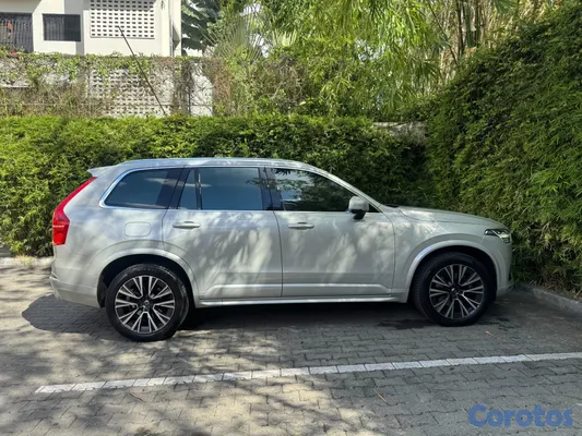 jeepetas y camionetas - Volvo XC90 Momentum D5 2020 6