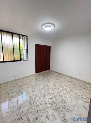 apartamentos - ALQUILO EN PIANTINI APARTAMENTO CON SHERATCK SUPER AMPLIO Y MODERNO POR DENTRO 7