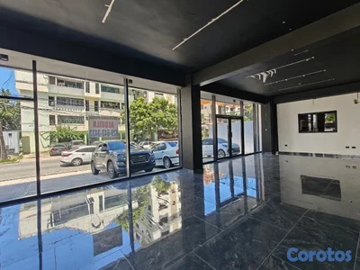 Local comercial en alquiler en Renacimiento cerca de cacicazgos