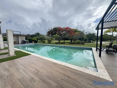 Cocotal: 2 habitaciones con terraza de 40 m² y acceso directo a piscina