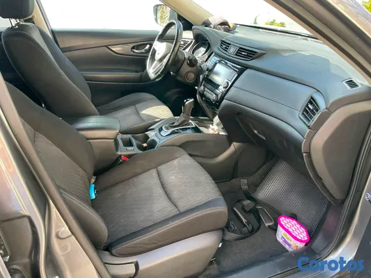 jeepetas y camionetas - Nissan rouge 2020 5