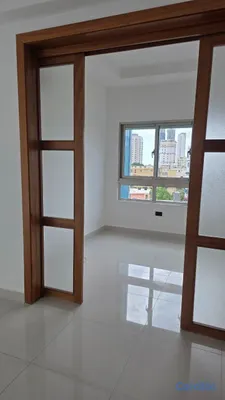 apartamentos - Renacimiento Apto. bastante Amplio 200 mts, 3hab+S con excelente Iluminación 10