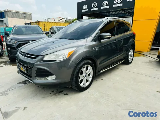jeepetas y camionetas - Ford Escape Titanium 2016 ✅️ 3
