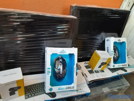 computadoras y laptops - COMPUTADORAS COMPLETAS CON WI-FI 4