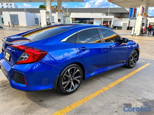 carros - Honda Civic Sport 2020  | Excelente Estado | Listo para traspaso 3