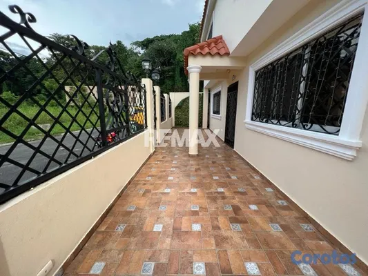 casas - Casa en ALTOS DE ARROYO HONDO III SANTO DOMINGO DE 8