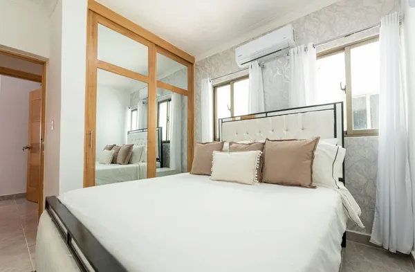 apartamentos - TERCER PISO AMUEBLADO, FRENTE AL CORAL MALL (ALTAGRACIA), AUTOPISTA DE SAN ISIDR 7
