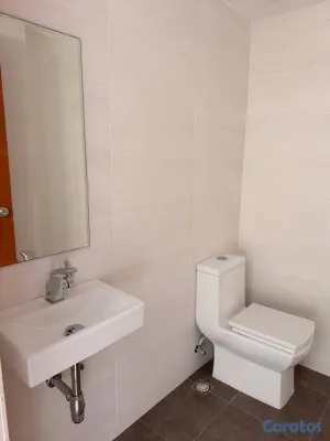 apartamentos - Apartamento En Alquiler Evaristo Morales 2