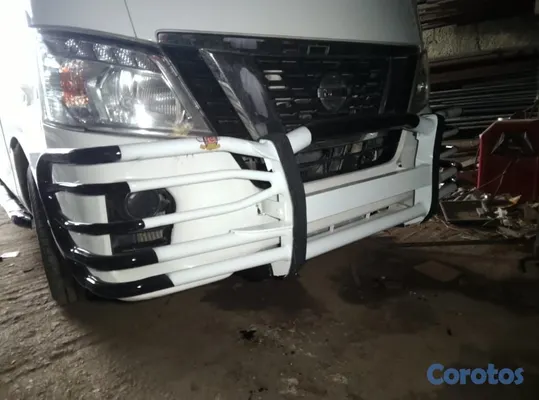 accesorios para vehiculos - defensa de todos tipos de vehículos en buen precio 6
