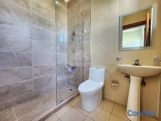 apartamentos - APARTAMENTO ESPACIOSO LA ESMERALDA ASCENSOR Y PLAN 9