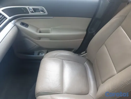 jeepetas y camionetas - Ford Explorer XLT 2011 15
