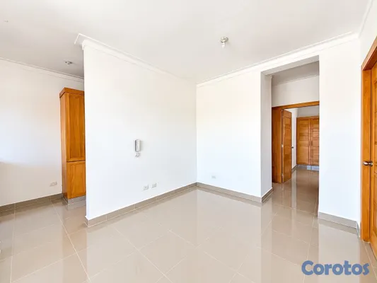 apartamentos - alquiló avenida independencia klm 7 y medio piso 5 dos habitaciones 2.5 baños pa 17