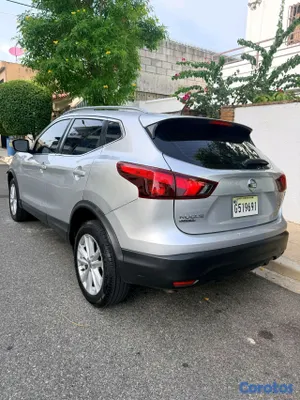 jeepetas y camionetas - Nissan rouge sport 2018 2