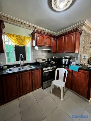 casas vacacionales y villas - 2.	Casa en Baní | 279 m², Amplio Patio y Marquesina Doble 8
