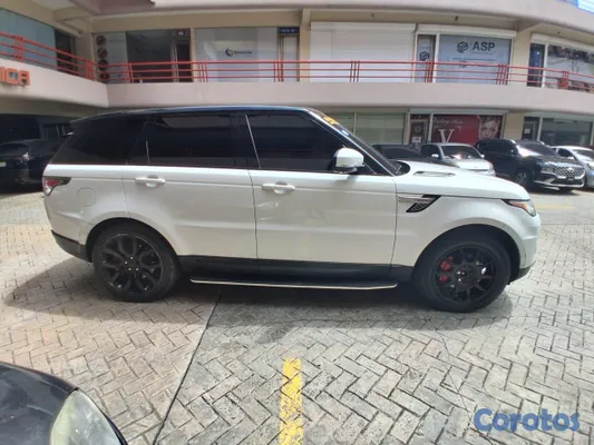 jeepetas y camionetas - JEEP LAND ROVER RAGE ROVER 2014 4