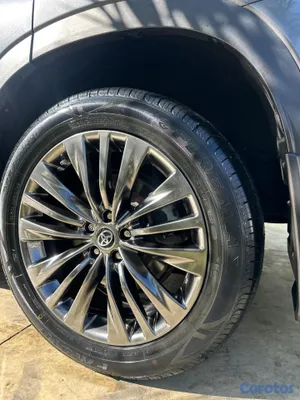 jeepetas y camionetas - TOYOTA HIGHLANDER XLE 2021 13