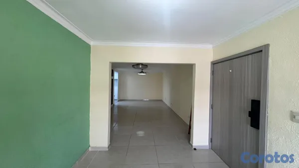 apartamentos - Apartamento de 3 Habitaciones en Venta | San Isidro Labrador 3