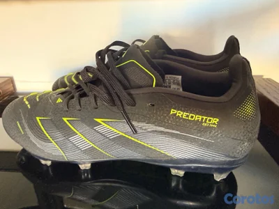 ganchos o tenis de futbol addidas predator gama elite, size 5 1/2 para niños