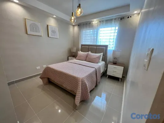apartamentos - Venta de Apartamento con Terraza Privada en San Isidro 6