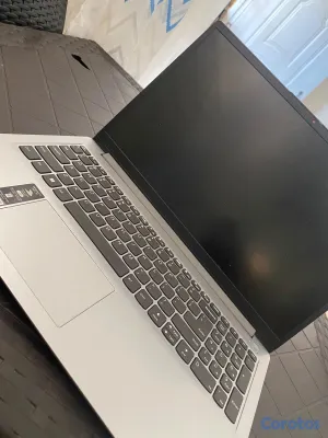 computadoras y laptops - LENOVO 2