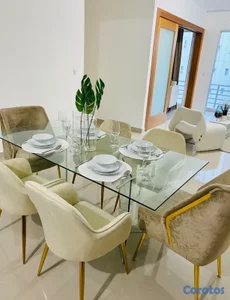 COMEDOR Y SILLAS de Ilumel 