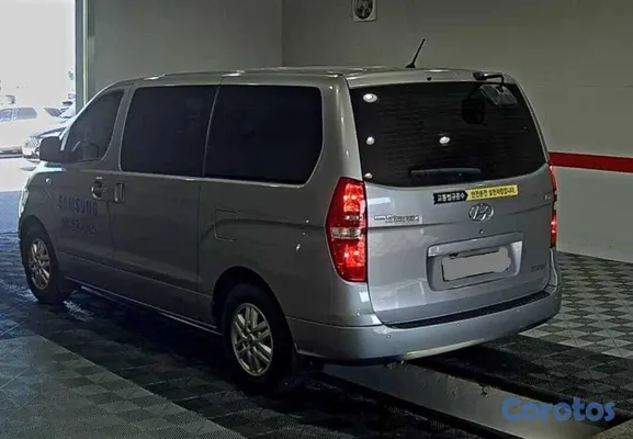 jeepetas y camionetas - HYUNDAI GRAND STAREX 2021 GRIS 11