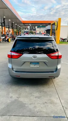 jeepetas y camionetas - Toyota sienna 2017 7
