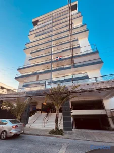 vendo bella vista amuebaldo dos habitaciones 2.5 baños dos parqueos terraza 