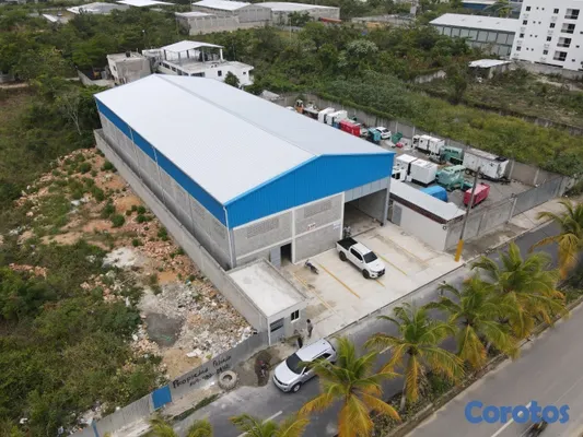 otros inmuebles - Nave en renta Autopista las Américas en la Margina 4