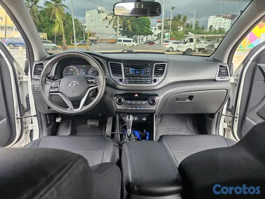 jeepetas y camionetas - hyundai Tucson doch 2017 8