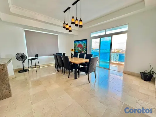 apartamentos - vendo PH Evaristo Morales amueblado 4 habitaciones con baño 3 parqueos terraza  20