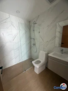 Moderno Apartamento en Venta de 1 Habitación en En