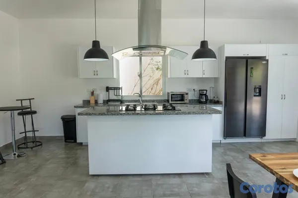 casas vacacionales y villas - Villa en Las Terrenas, Samaná — 3 hab. con piscina privada 4