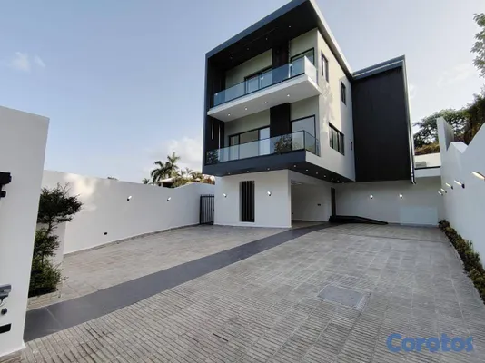 casas - Casa de 4 habitaciones en venta en Altos de Arroyo 4