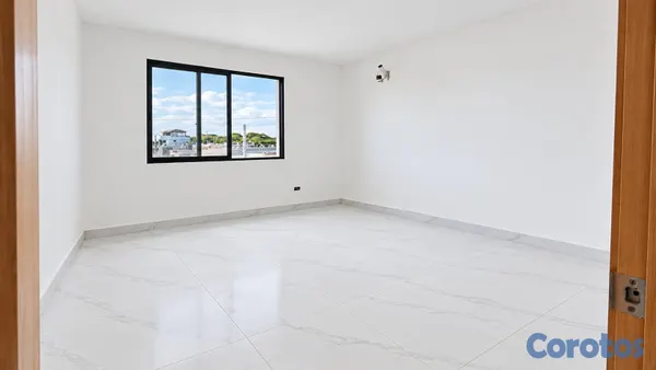 casas - Casa en venta con Piscina, Avenida Ecológica, Proy 4