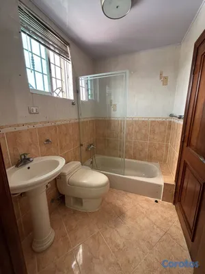 apartamentos - Alquilo amplia torre en La Zurza 8