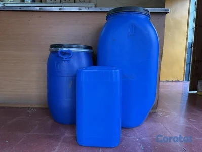 Tanques plasticos con tapa 