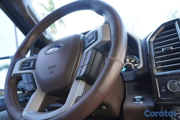 jeepetas y camionetas - F150 King Ranch 2019 14
