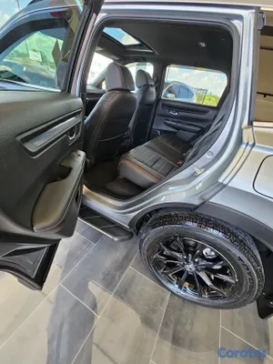 jeepetas y camionetas - 2023 Honda Crv Sport Hybrida 4x4 9
