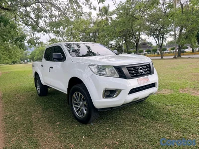NISSAN FRONTIER NP300